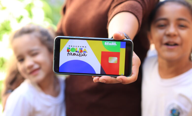 O programa atende desde recém-nascidos até adolescentes, além de oferecer suporte a gestantes.