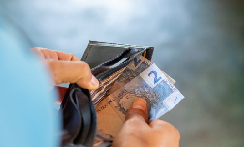 Saque extraordinário.