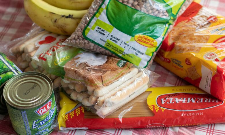 Cartão alimentação.