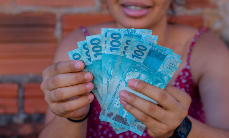 Guia dos auxílios via CPF.