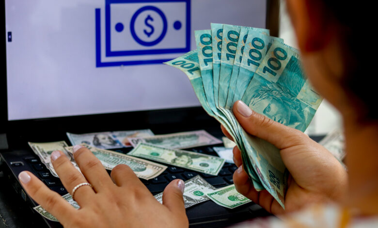 Benefício entre R$ 117 e R$ 1.412,00.