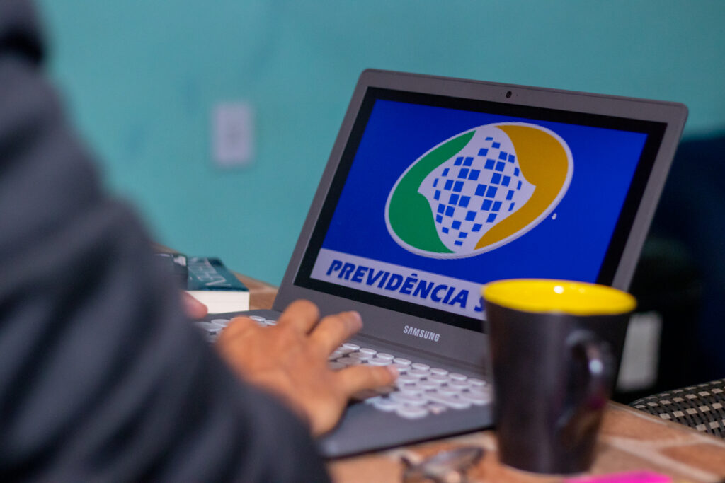 Pente-fino do INSS.