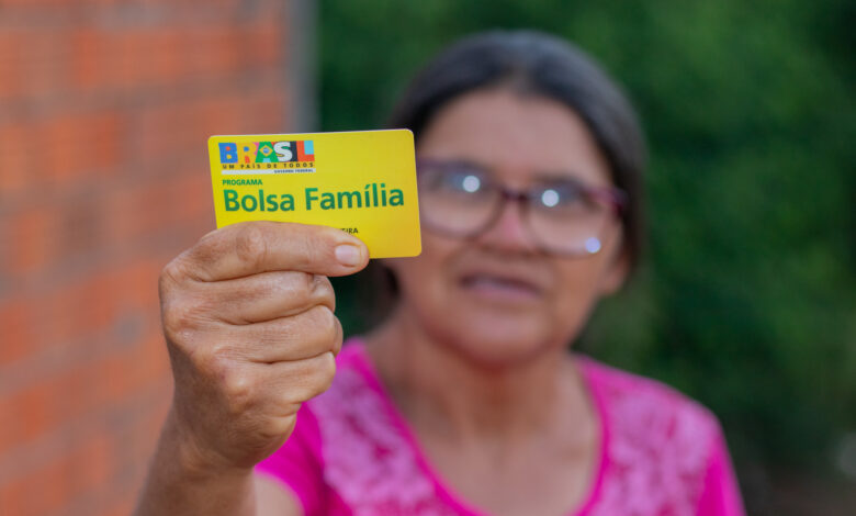 Bolsa Família.
