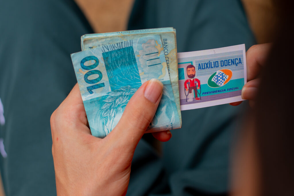 Auxílio-doença do INSS.