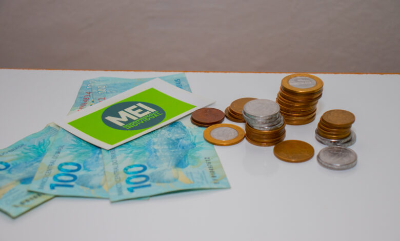 Você é MEI? Saiba como receber o cartão de crédito e débito do governo!