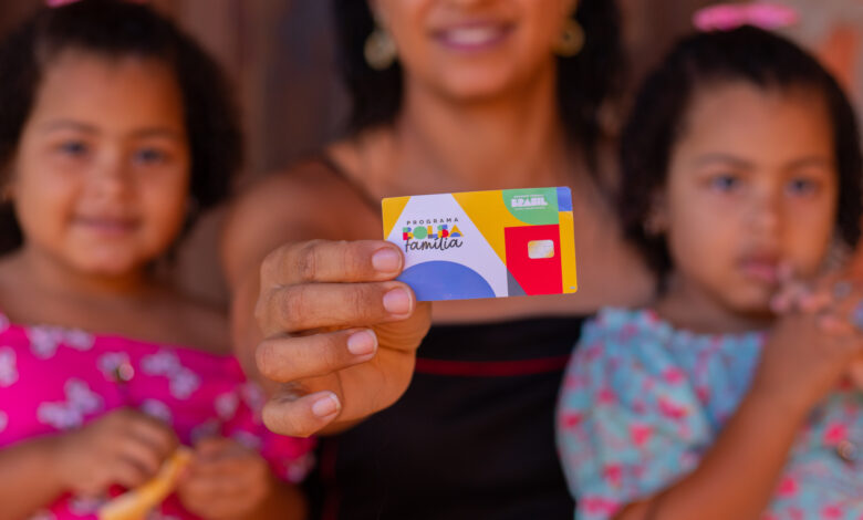 Bolsa Família.