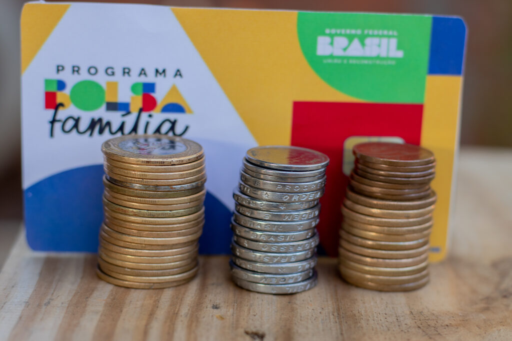Bolsa Família.