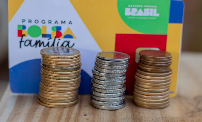 Bolsa Família.