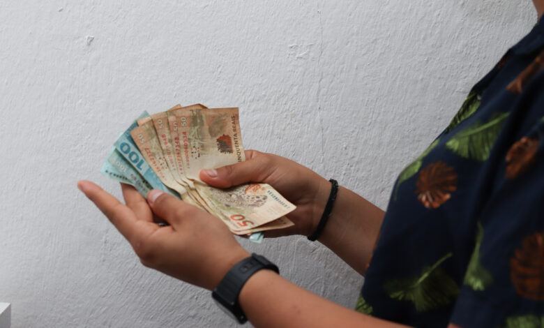 Bolsa dos benefícios do governo.