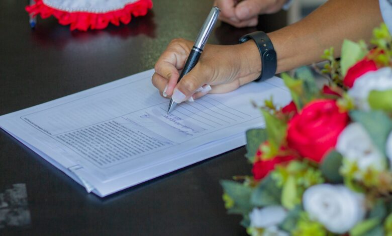 Casamento no Bolsa Família.