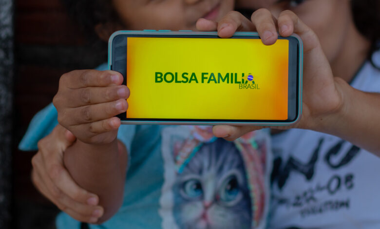 Bolsa Família.