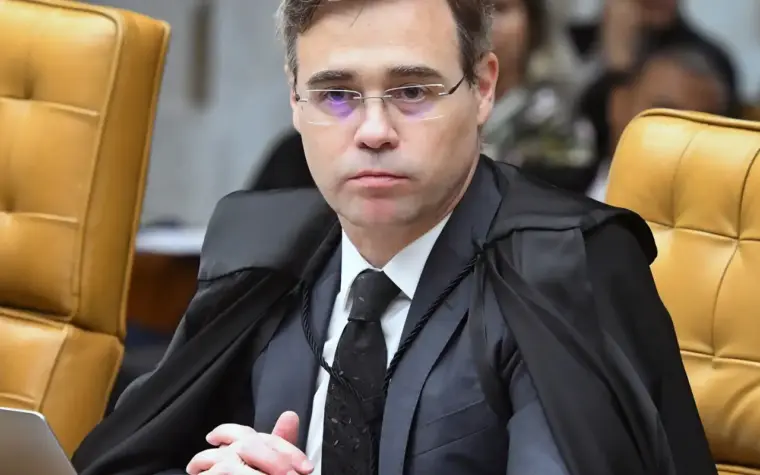 Mendonça alerta para risco nas investigações com dados do celular de Vorcaro